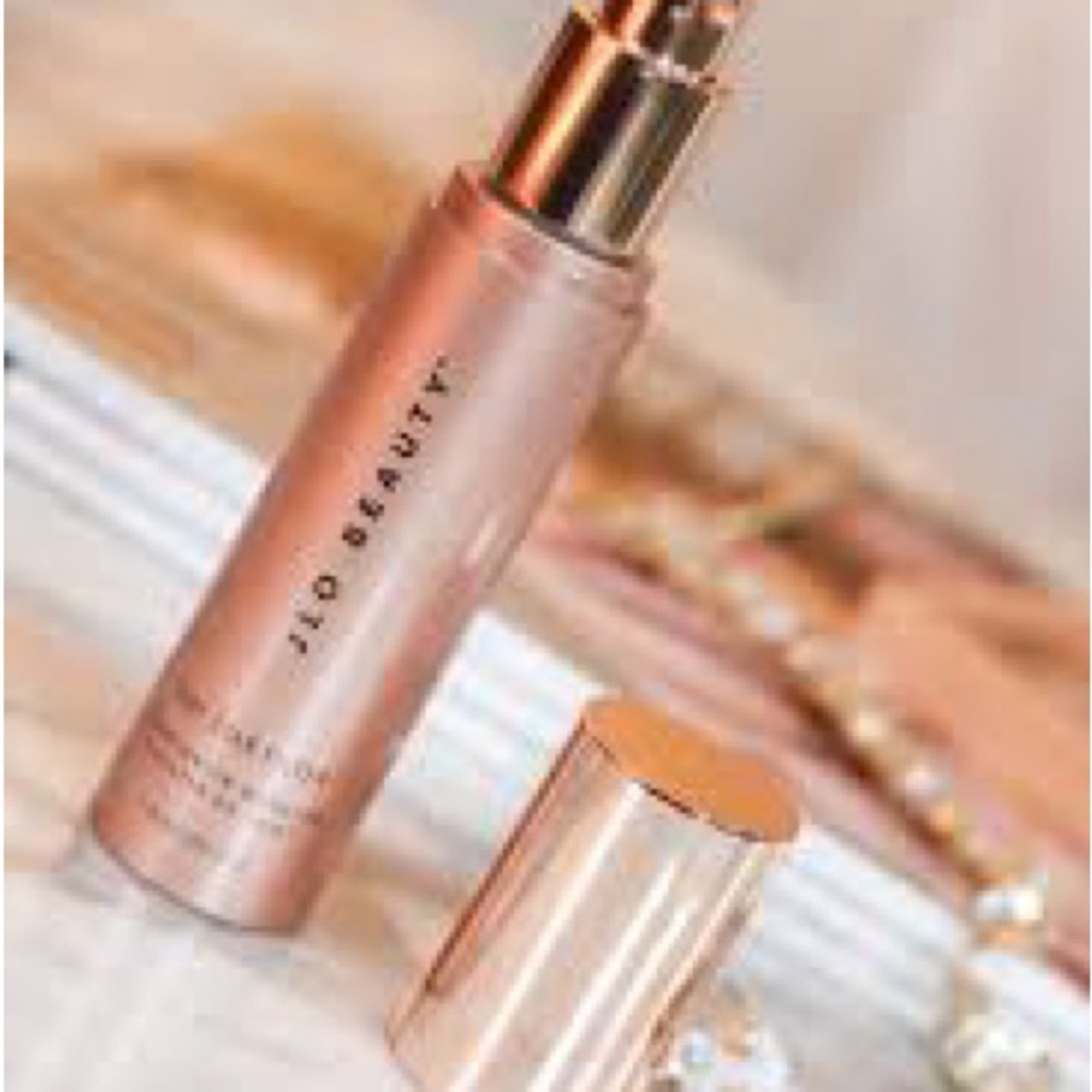110 - NEW- JLO BEAUTY That Star Filter Complexion Booster, Pink